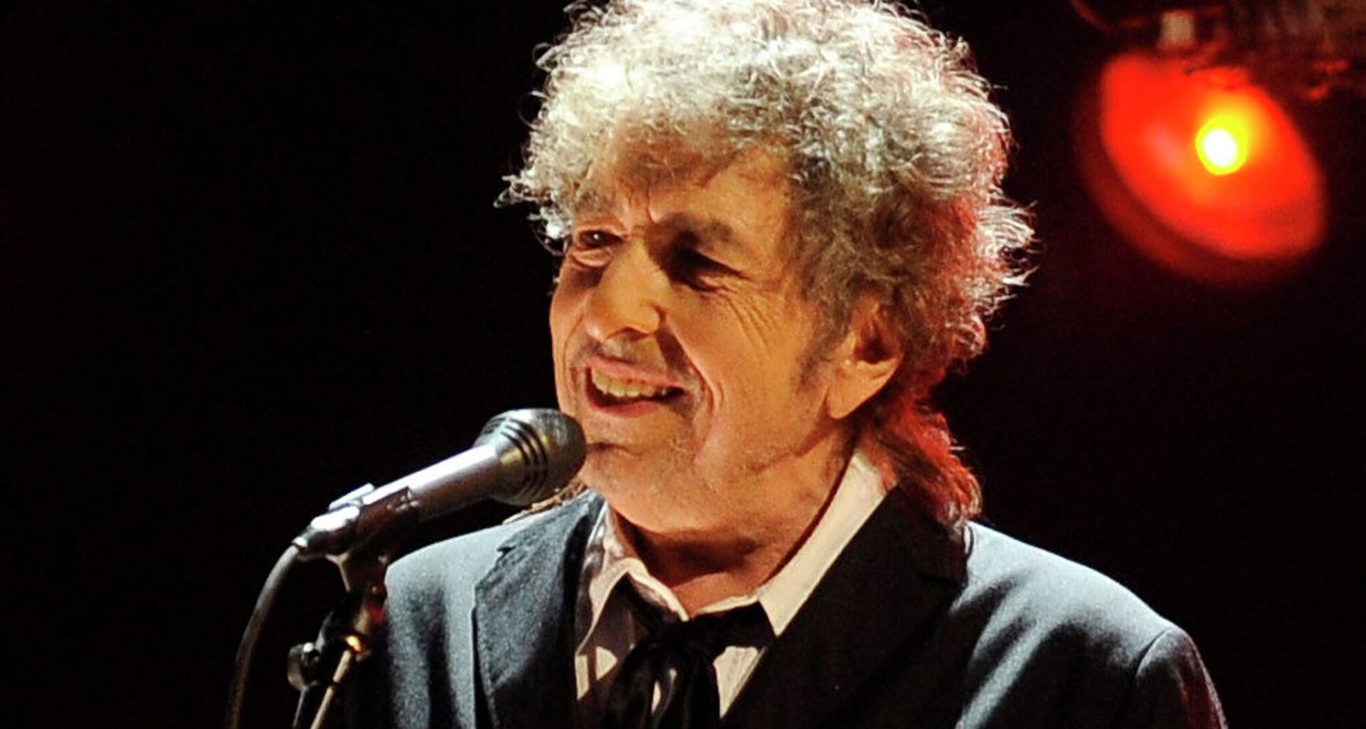 Bob Dylan debuts mysterious Patreon with AI-like posts