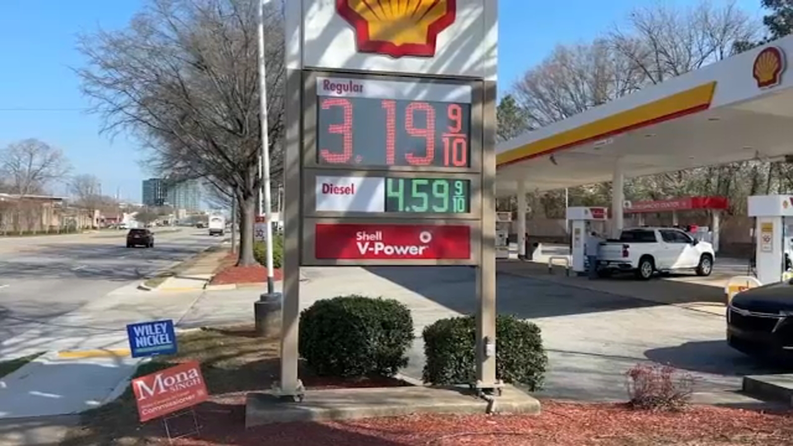 Gas prices across the Triangle continue to rise amid conflict in Iran