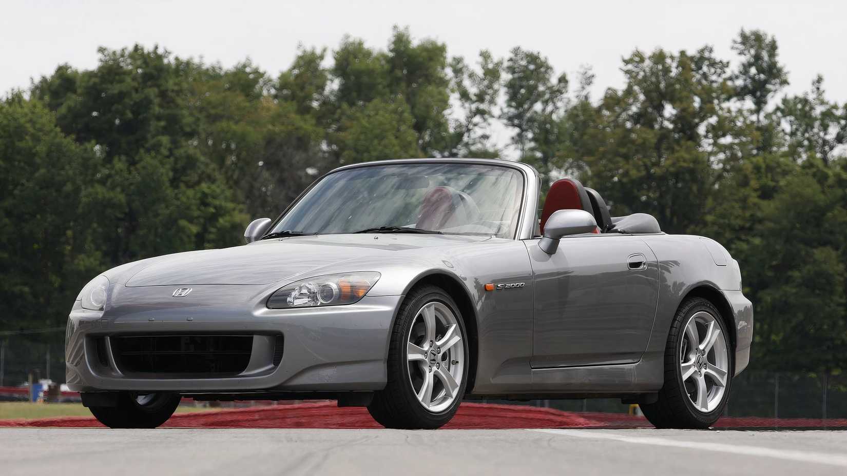 2004-2009 Honda S2000 Front Angle View 3/4