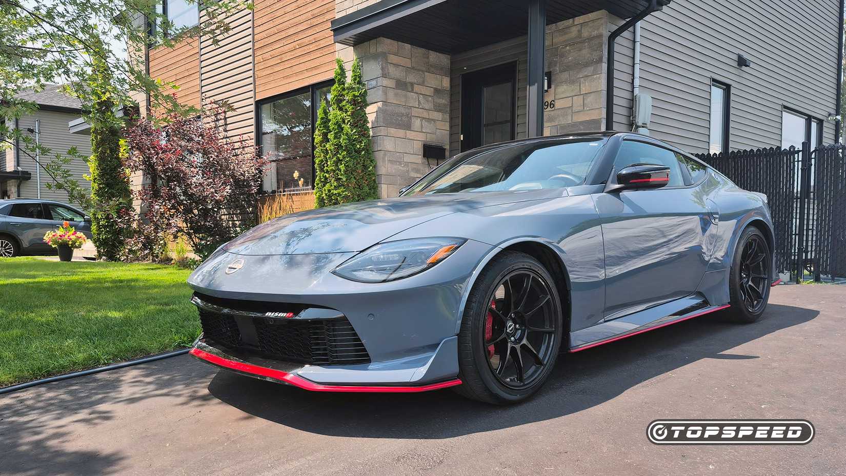 2025 Nissan Z Nismo TopSpeed-10