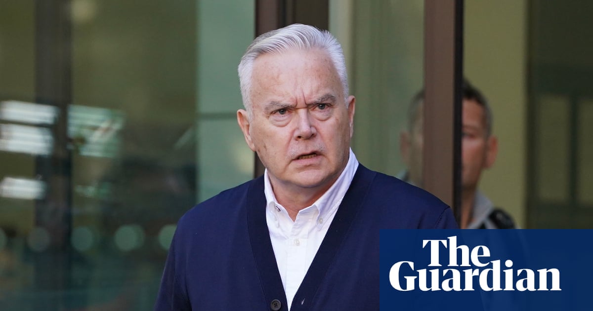 Huw Edwards says Channel 5 drama ‘hardly likely to convey reality’ | Huw Edwards