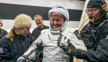 He suddenly couldn't speak in space. NASA astronaut says his medical scare remains a mystery