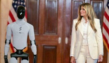 Melania Trump walks with humanoid robot at White House