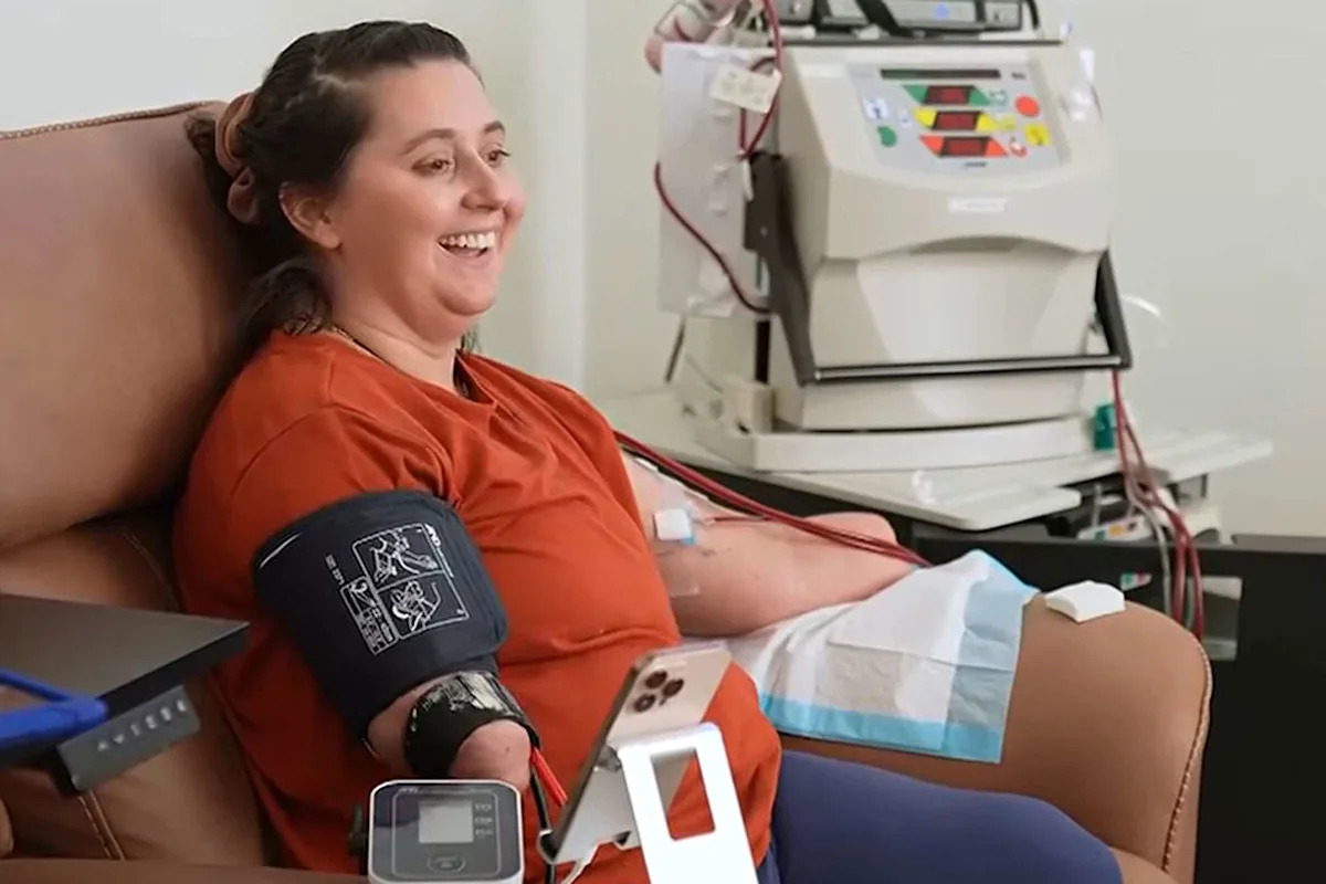 Mother Who Lost All 4 Limbs Due to Sepsis Just Found Life-Changing Kidney Match: ‘Been Waiting a Long Time’