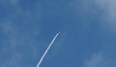 Hezbollah claims missile attacks in central Israel - breakingthenews.net