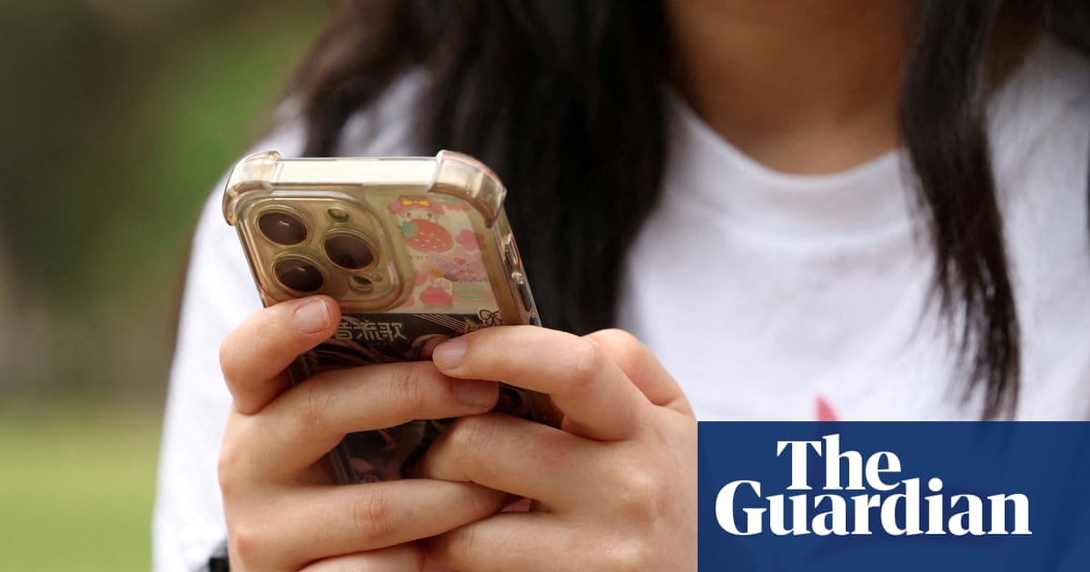 Instagram worse for mental health than WhatsApp, global study finds | Social media
