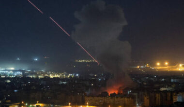 Israel renews Beirut strikes as Netanyahu vows hard line on Hezbollah｜Arab News Japan