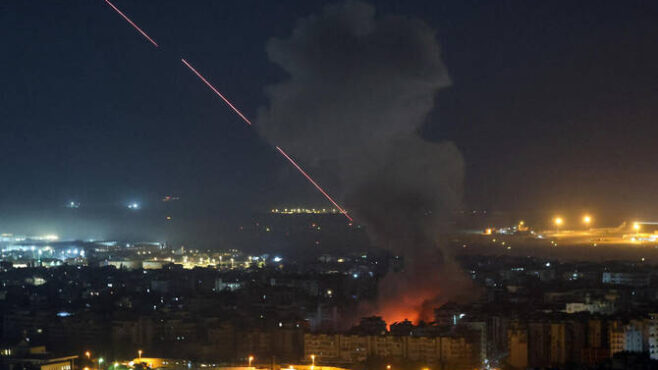 Israel renews Beirut strikes as Netanyahu vows hard line on Hezbollah｜Arab News Japan