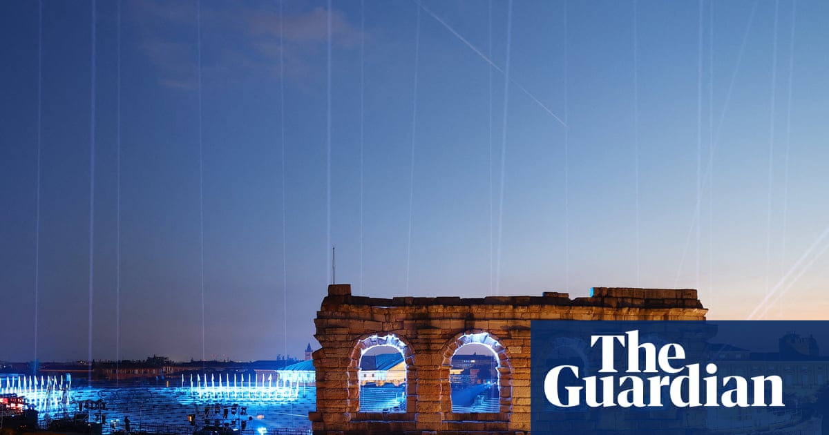 Seven countries to boycott Paralympics ceremony over flag-flying Russians | Winter Paralympics 2026