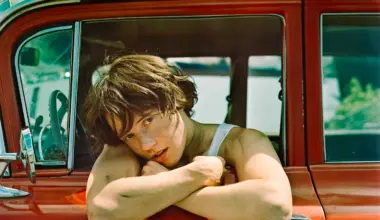 How singer Amelia Day finds precision in the chaos