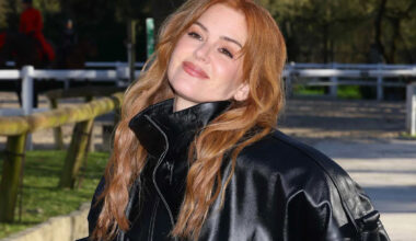 Isla Fisher Goes Pantsless for Her First Paris Fashion Week Appearance in Years