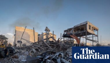 Civilian deaths in Iran pass 700 amid fear of bombs and regime clampdown | Iran