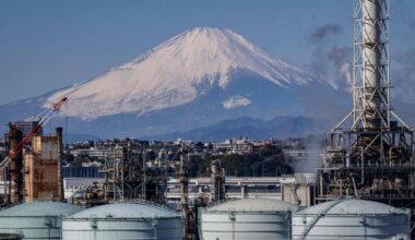 Japan begins its largest-ever oil release from strategic reserves