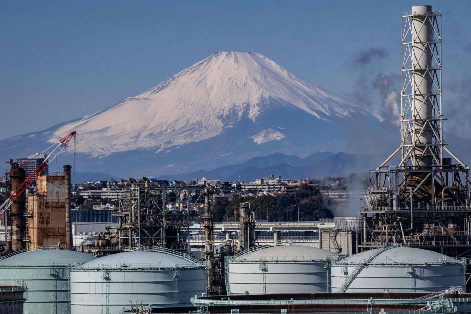 Japan begins its largest-ever oil release from strategic reserves