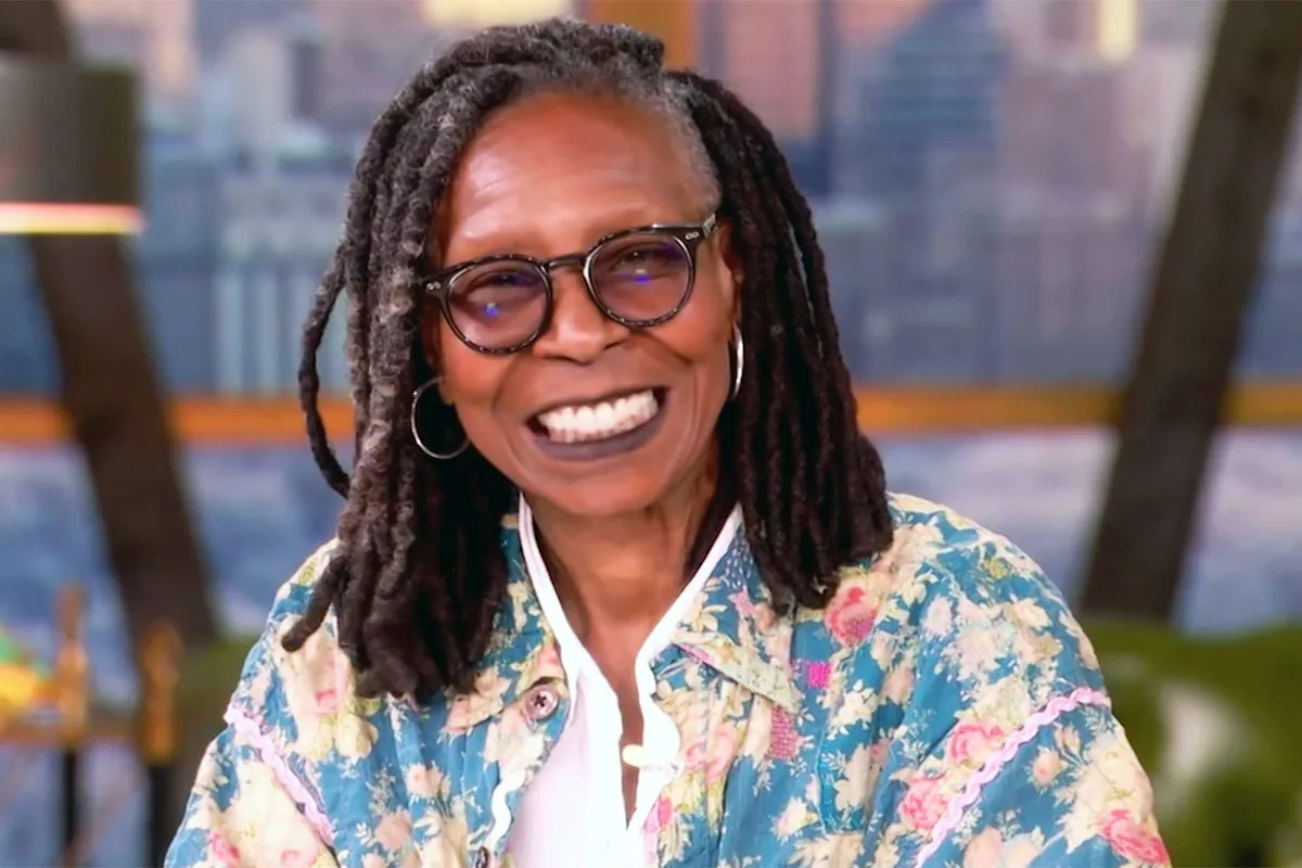Whoopi Goldberg announces she goes bar-hopping, has 'hit and run' sex when she 'needs it'