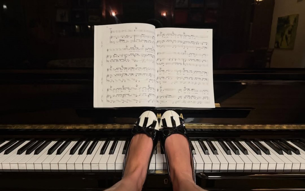 Olivia Rodrigo Teasing Her New Music Release with a Mysterious Mural in LA