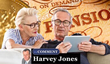 Labour calls time on triple lock - see what it plans for state pension | Personal Finance | Finance