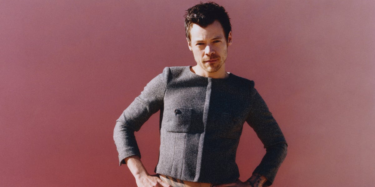 Harry Styles Fades Into the Crowd on His New Album 'Kiss All the Time'