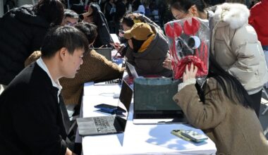 China Rushed to Install OpenClaw. Now Some Pay to Remove It.