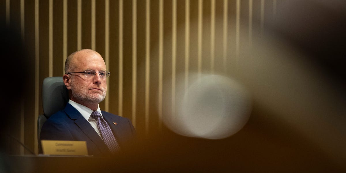 FCC Chair Threatens Licenses of Broadcasters Over Iran Coverage