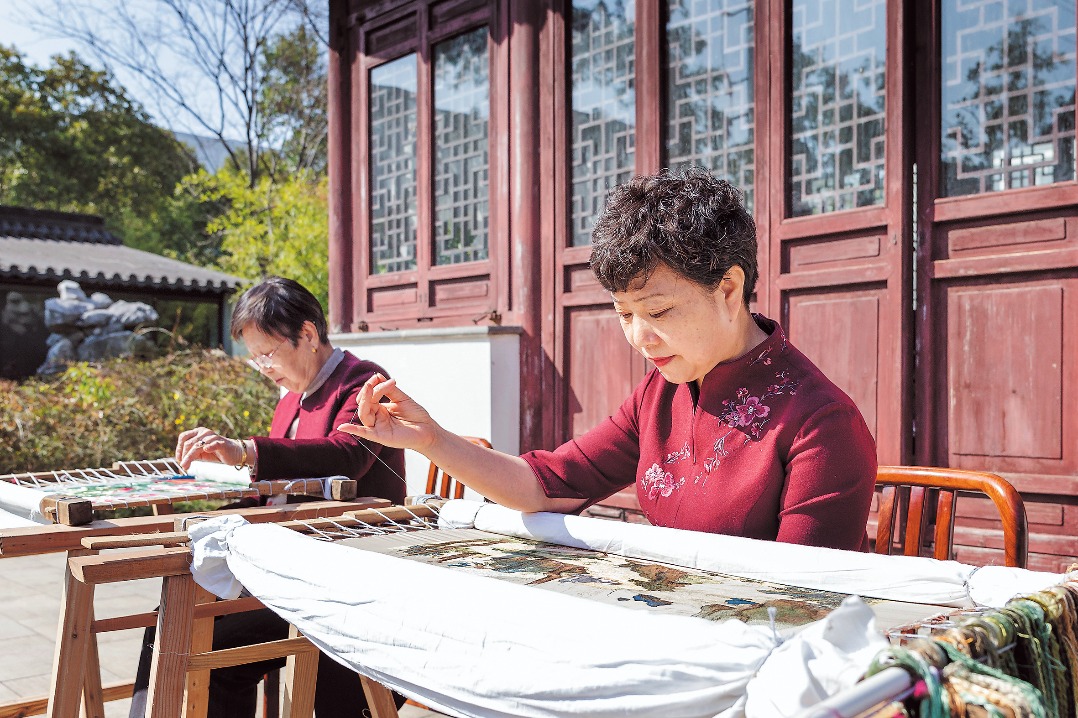 Silk weaver embraces timeless tradition