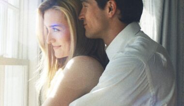 Love Story Creator on Elizabeth Taylor, Richard Burton Inspiring Season 2