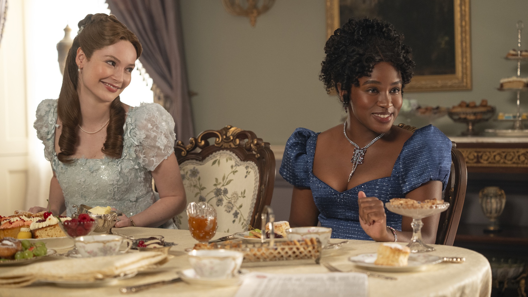 Hannah Dodd as Francesca Bridgerton, Masali Baduza as Michaela in episode 406 of Bridgerton