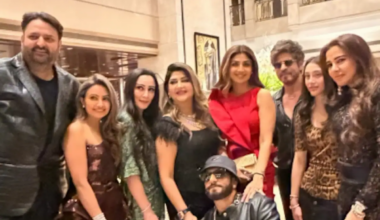 Amid Dhurandhar 2 Success, Ranveer Singh Poses With Shah Rukh Khan At Mumbai Party