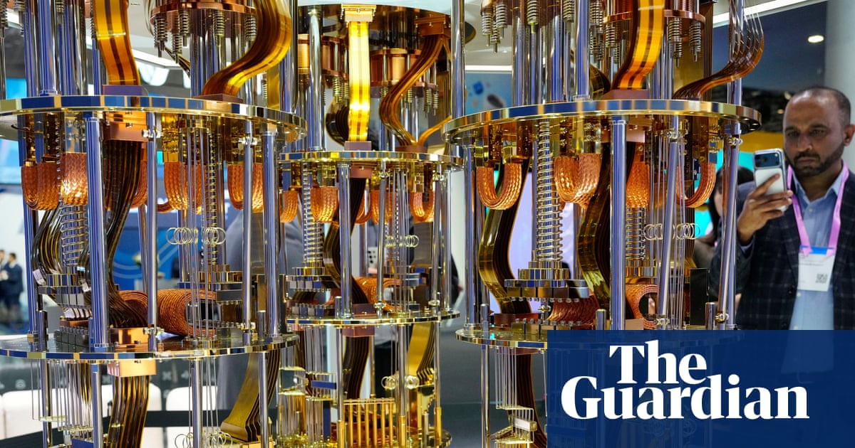 UK must learn lessons from AI race and retain its quantum computing talent, says minister | Computing