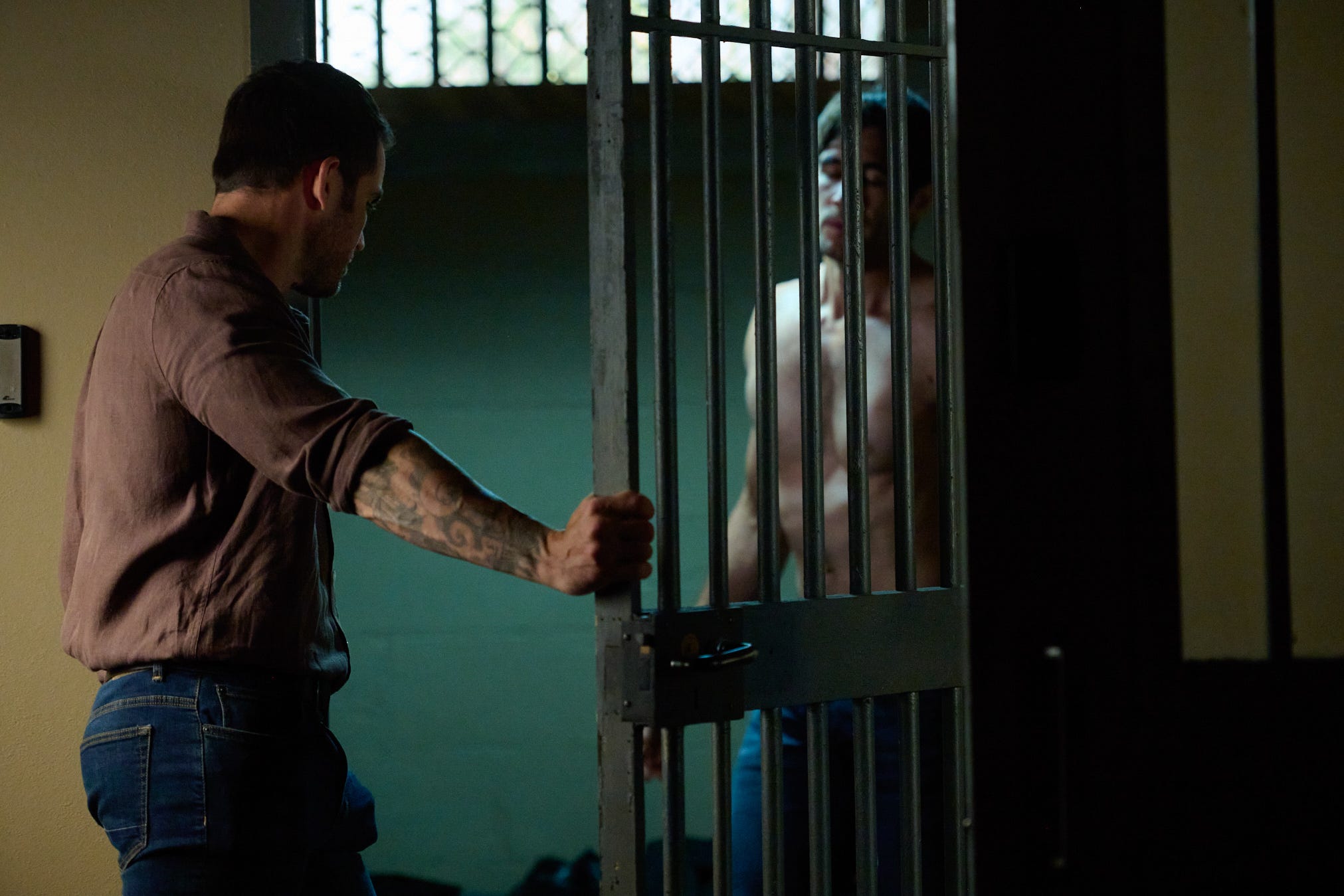 embargo 16032026 cash newman and tane parata in home and away