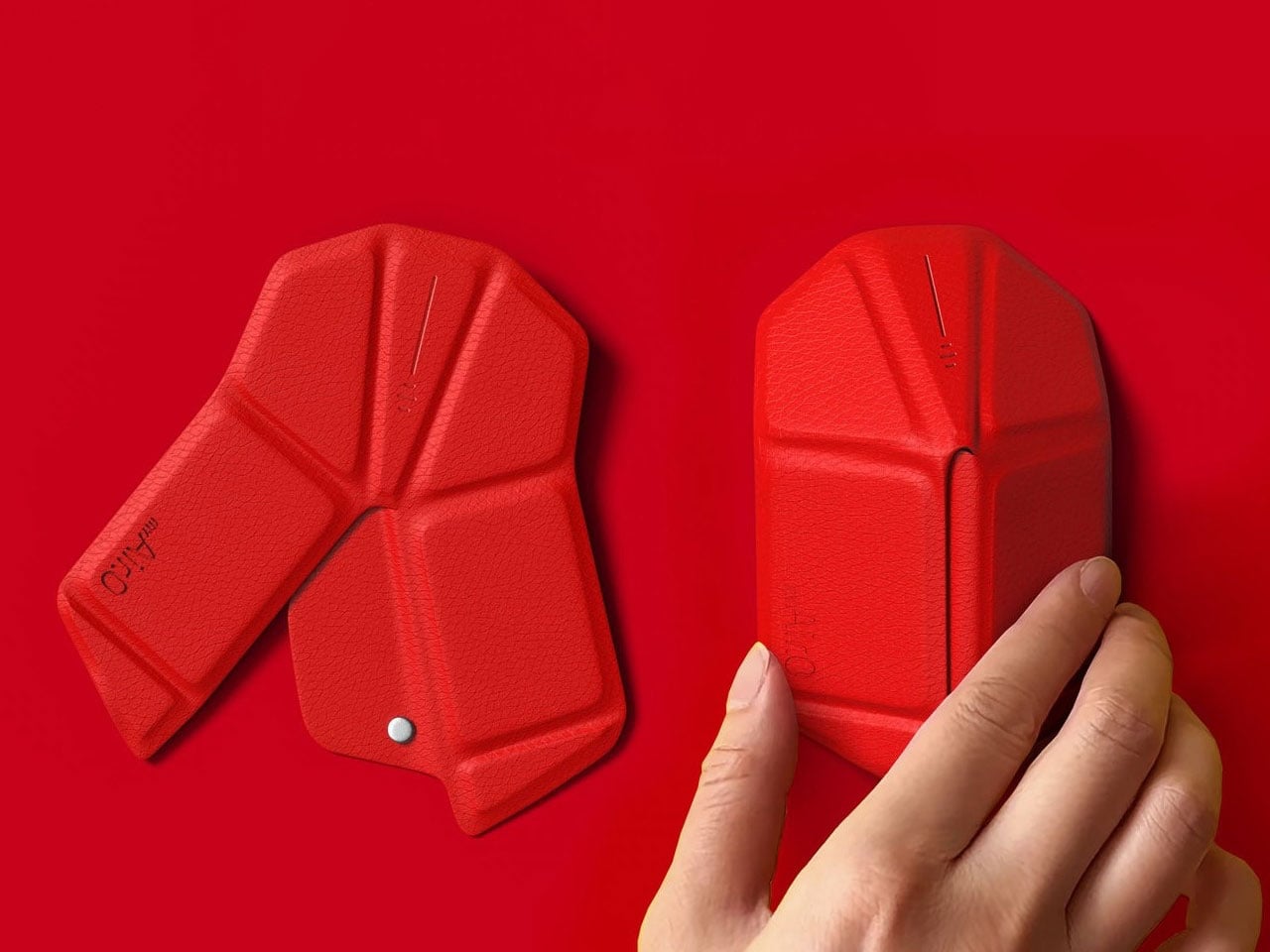 7 Best Pocket-Sized Tech Gadgets Built for the Modern Minimalist