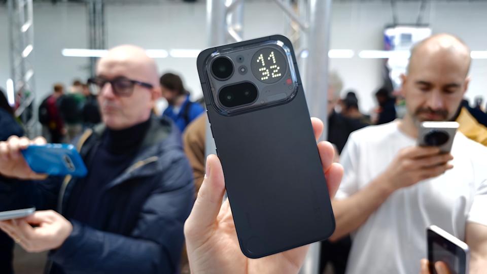 Nothing Phone 4a Pro hands-on