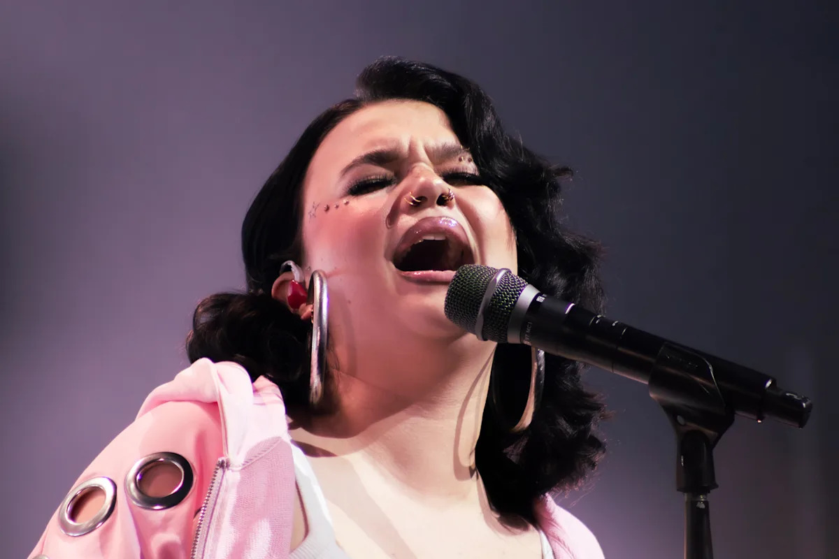 Yahoo entertainment home