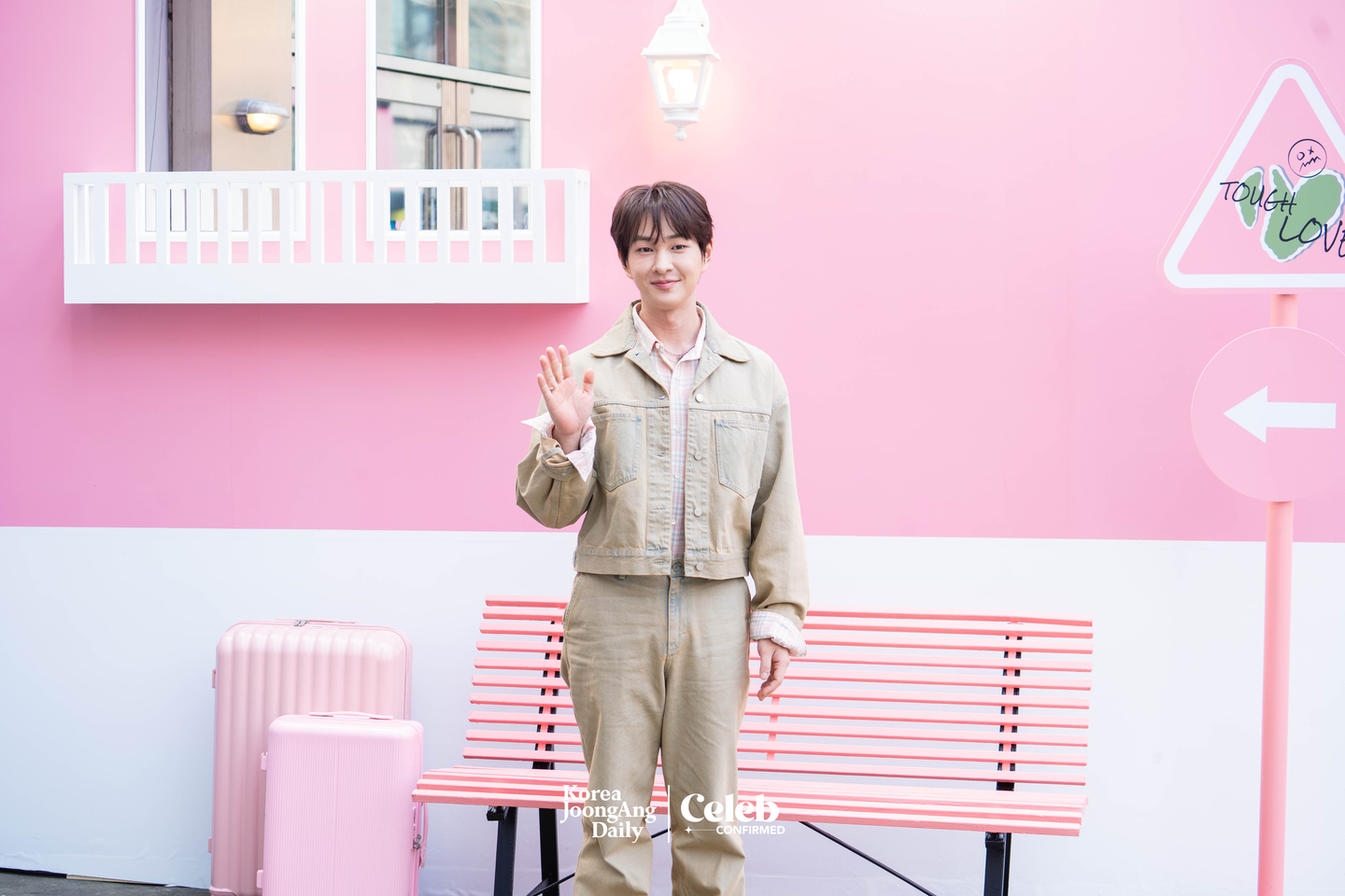 Onew during a press event for the release of his fifth EP “Tough Love,” at Yeonghwa 104 in Seongdong District on March 9 [DANIELA GONZALEZ PEREZ]