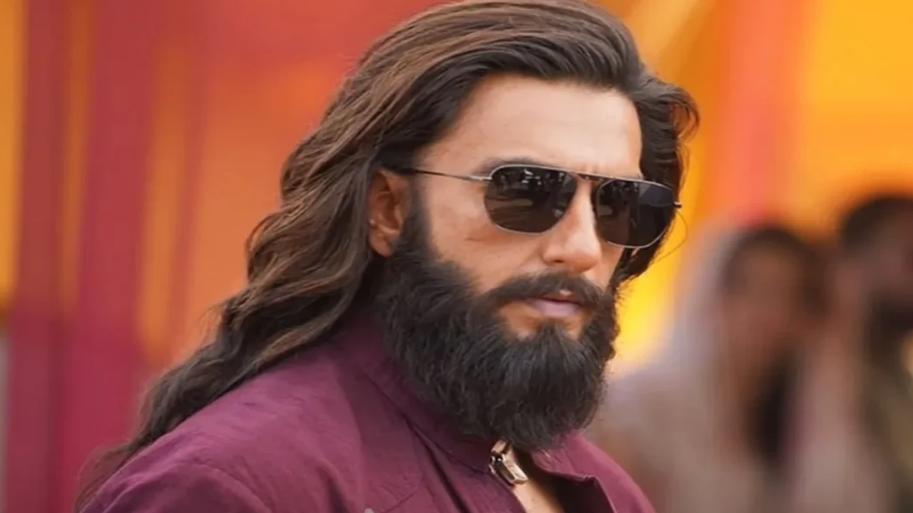 Dhurandhar Box Office Collections: Ranveer Singh's historic blockbuster adds Rs 1 crore in 15th Weekend, approaches Rs 790 crore mark