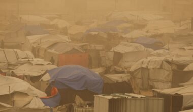 Israeli attacks kill 13 in Gaza, including 2 children and a pregnant woman | Gaza News