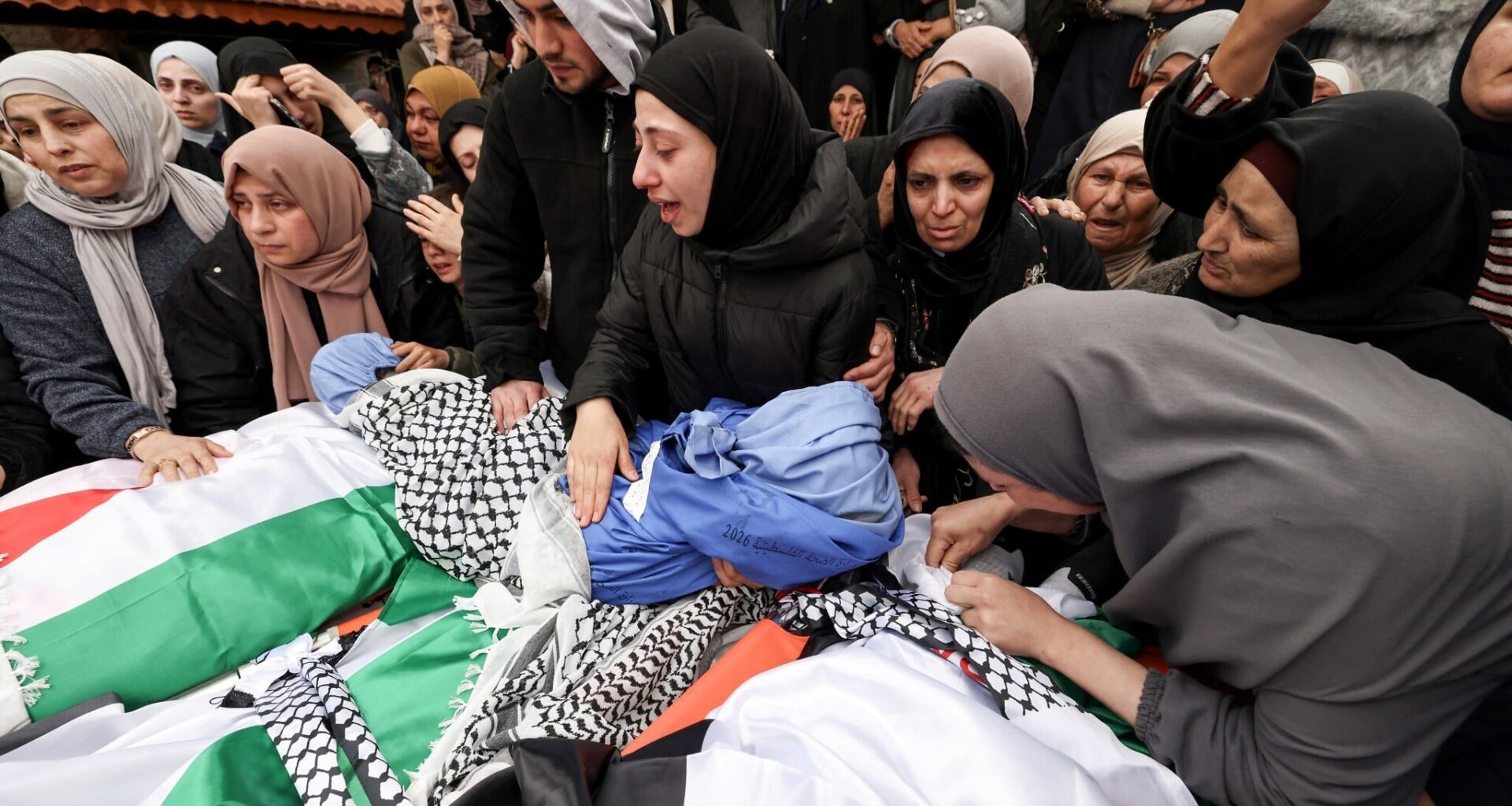 Israeli forces kill West Bank Palestinian couple, 2 children; police say car sped at troops