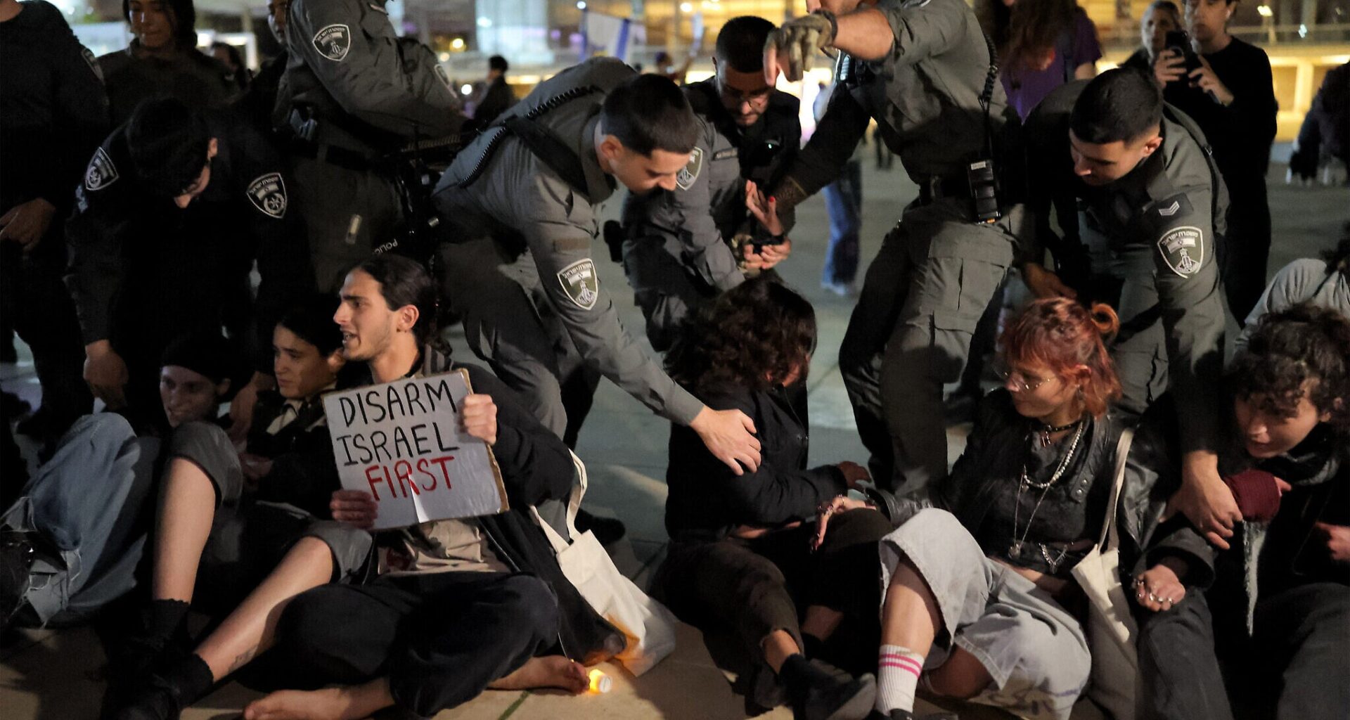 21 arrested in Tel Aviv, Haifa during mounting protests against Iran war