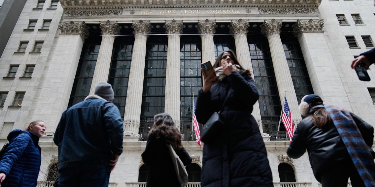 Dow, Nasdaq, S&P all falling as oil spikes briefly over $120 per barrel