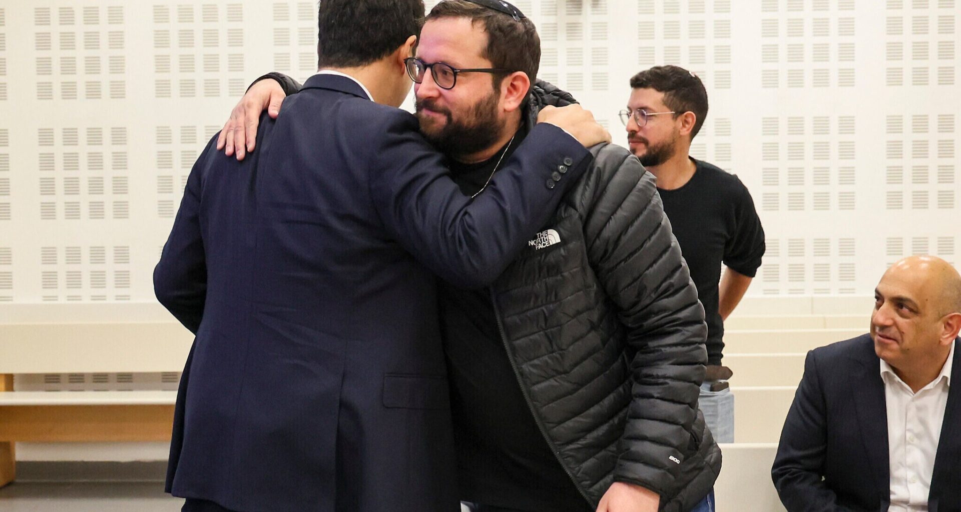 Netanyahu aides under investigation are free to work with PM after release conditions end