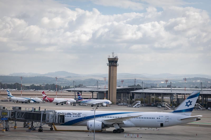 Israel okays plan to slowly reopen airspace from Wednesday night for repatriation flights