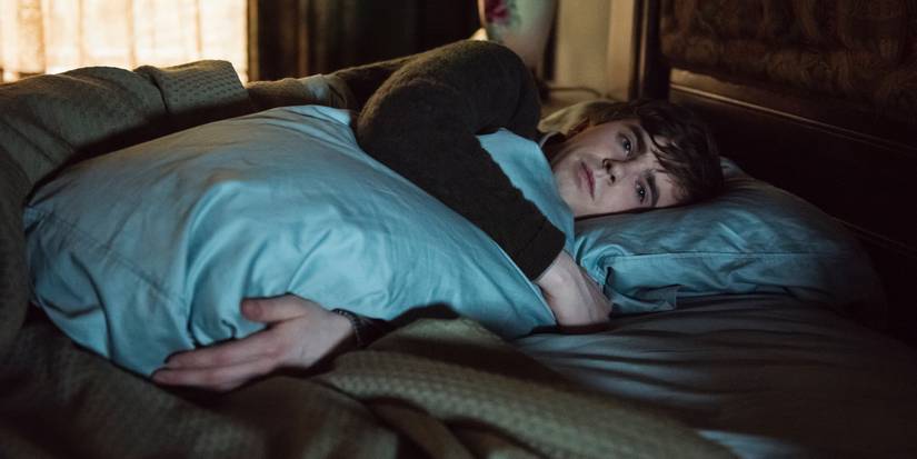 Freddie Highmore as Norman Bates in Bates Motel Season 5