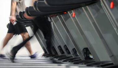 Short Vigorous Activity Daily Cuts Dementia, Diabetes Risks by Over 60% - 조선일보