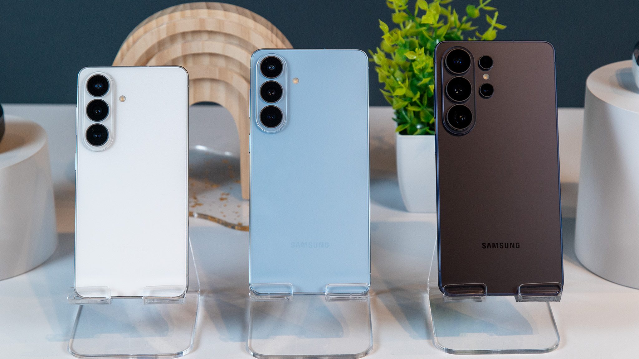 Samsung Galaxy S26, S26 Plus, and S26 Ultra