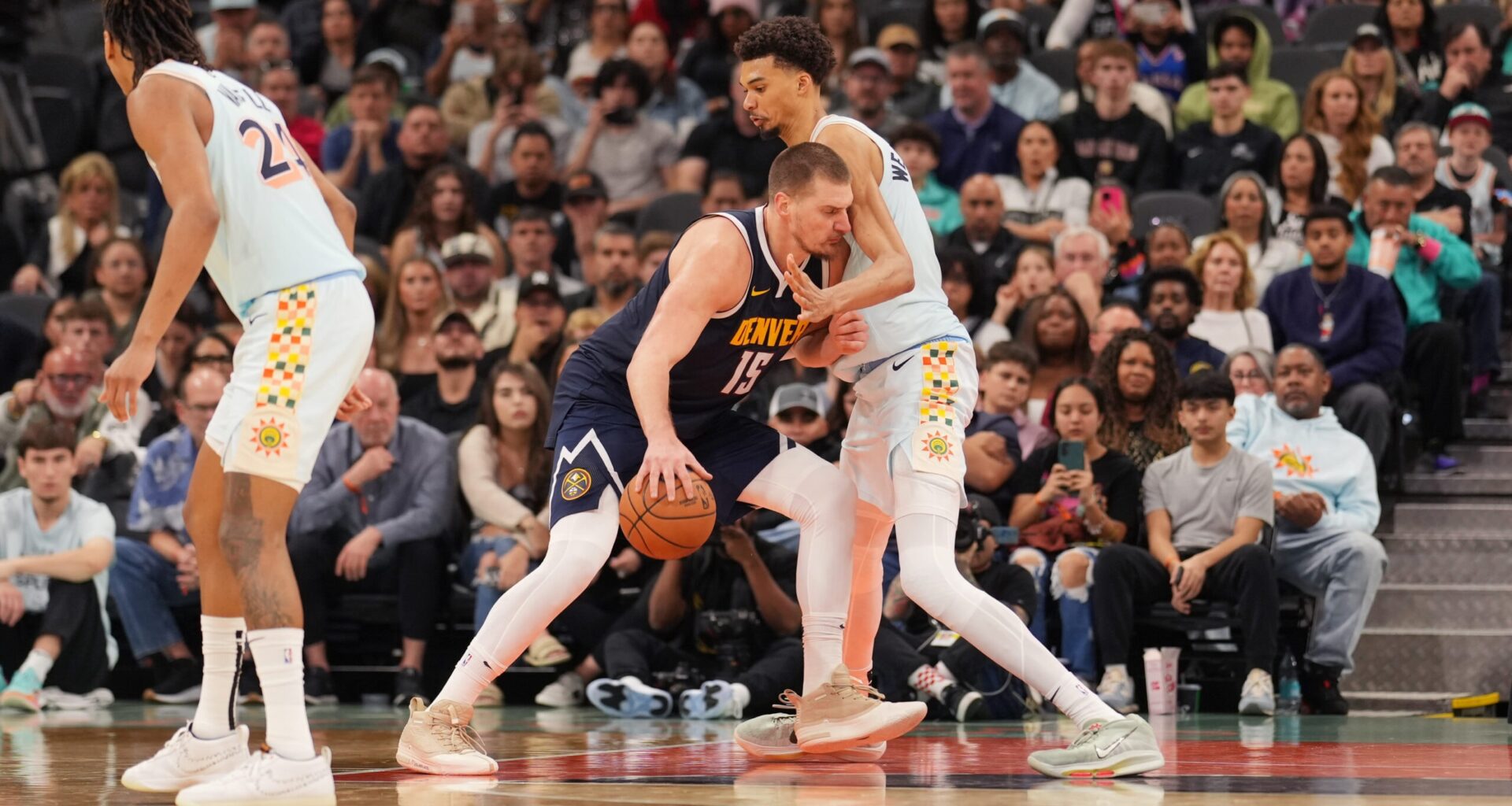 The Athletic: The Lakers are buying in, building momentum after win over Timberwolves