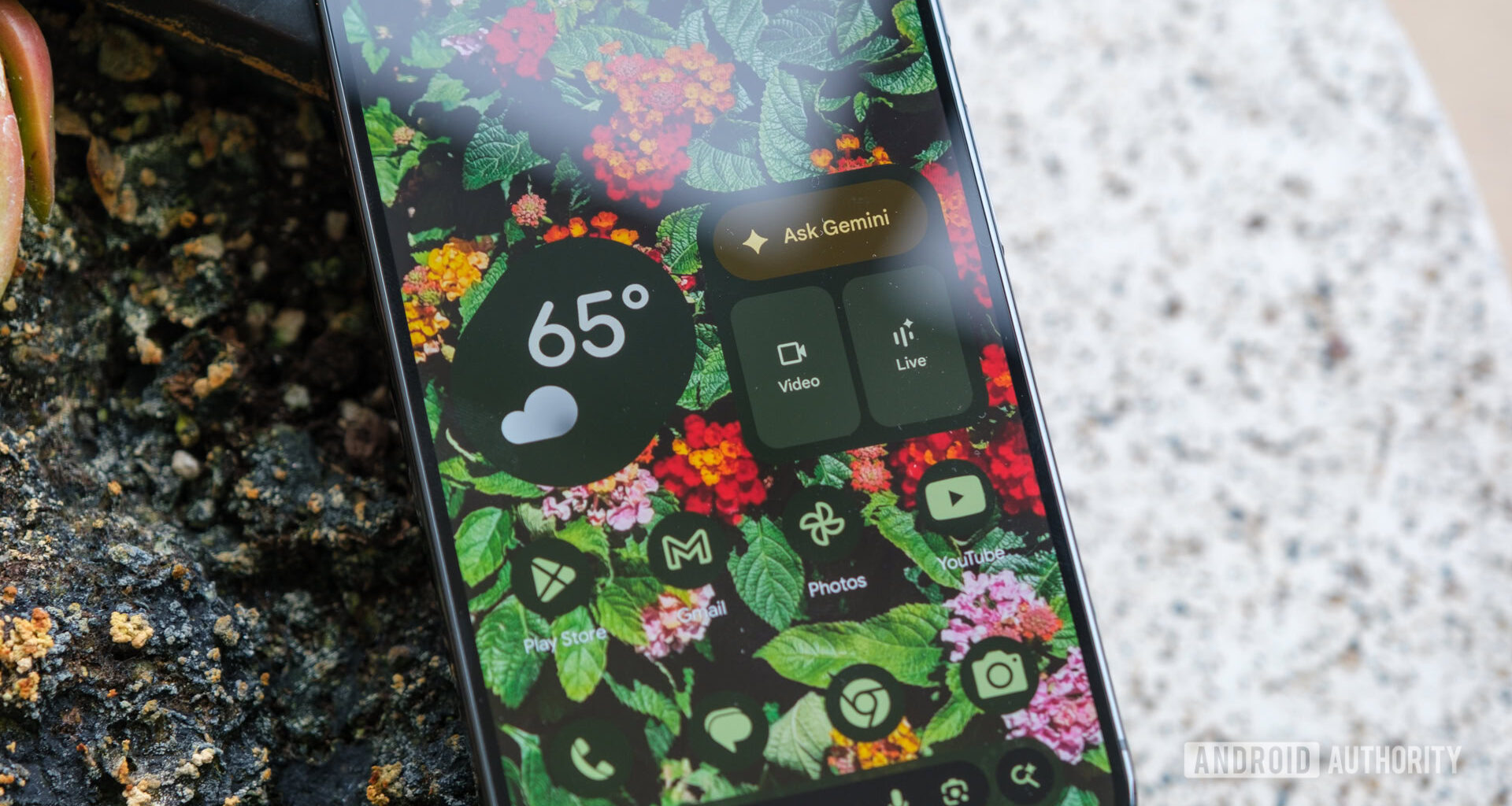 Google Pixel 10 Pro XL gemini widget