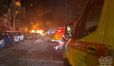 Heavy Iranian Barrage Hits Tel Aviv, 1 Killed, 20 Injured