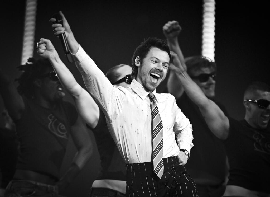 הארי סטיילס טקס פרסי בריטס