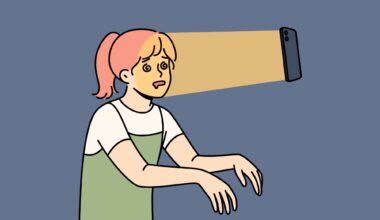 Study: The effects of social media addiction on depression and anxiety among university students: The mediating role of family environment. Image Credit: Vectorium / Shutterstock