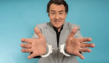 Handcuffed: Last Pair Standing review – Jonathan Ross’s experiment is a dismal exercise in culture-war needling